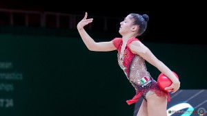 raffaeli sofia ita sfe04417 copia simone ferraro ph